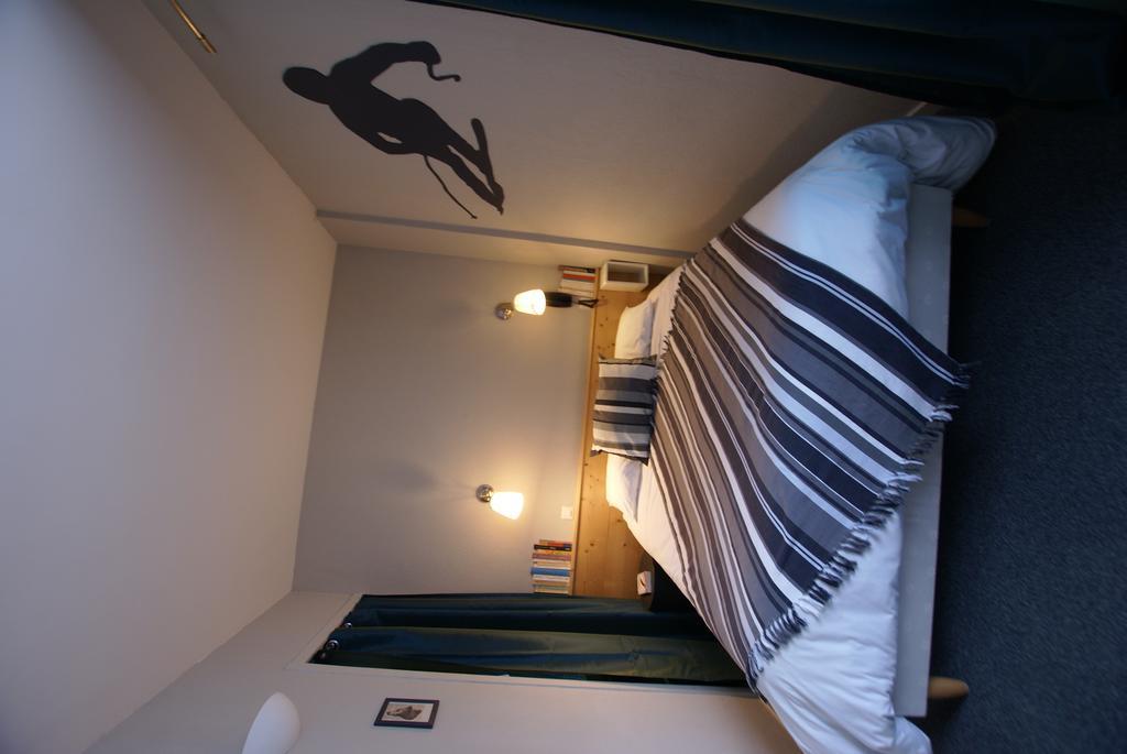Hotel De La Placette Barcelonnette Kamer foto