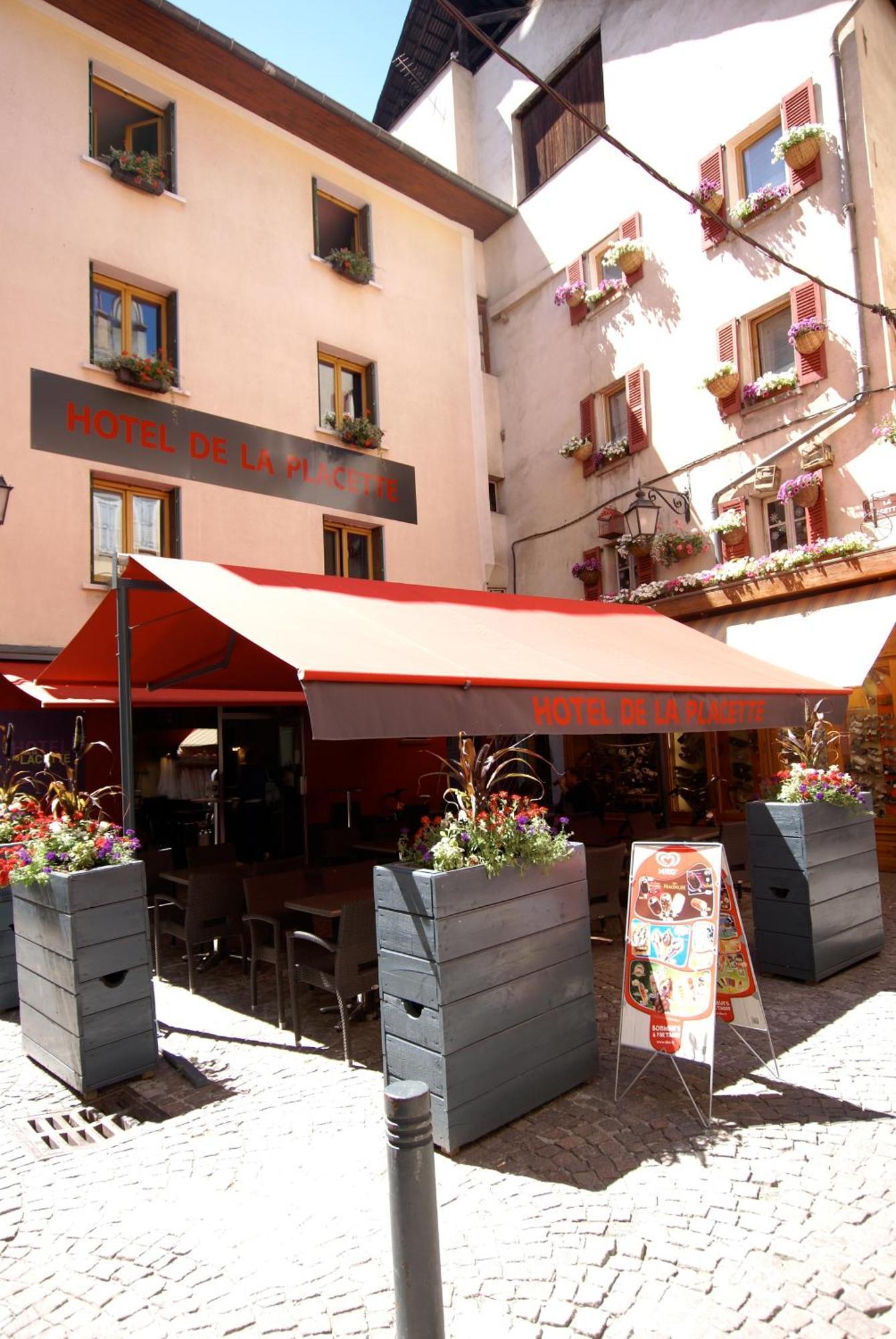 Hotel De La Placette Barcelonnette Buitenkant foto