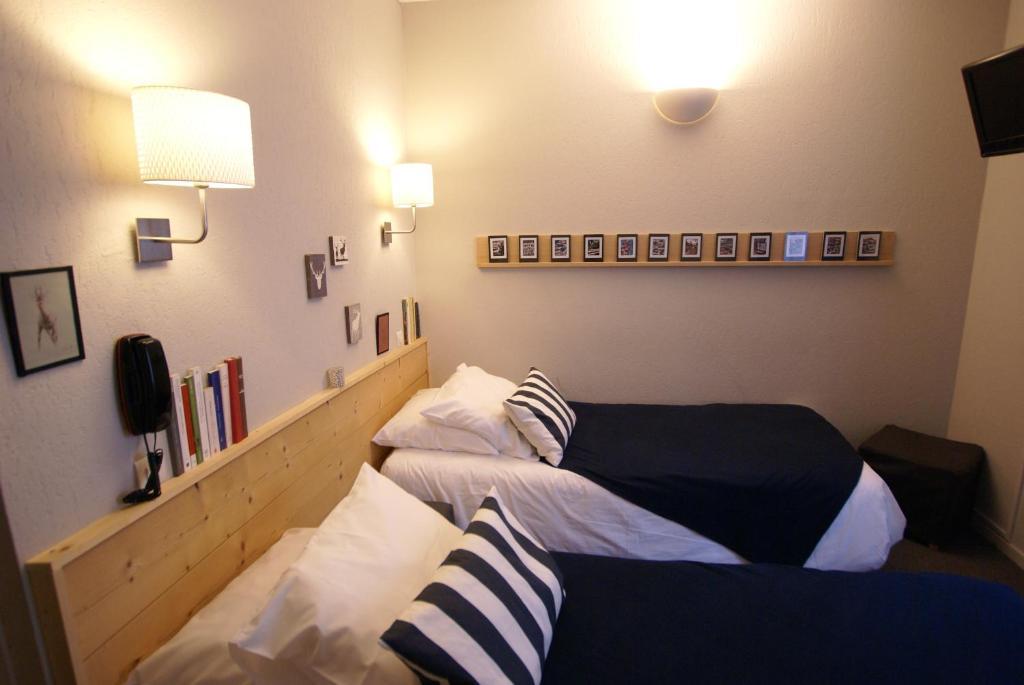 Hotel De La Placette Barcelonnette Kamer foto